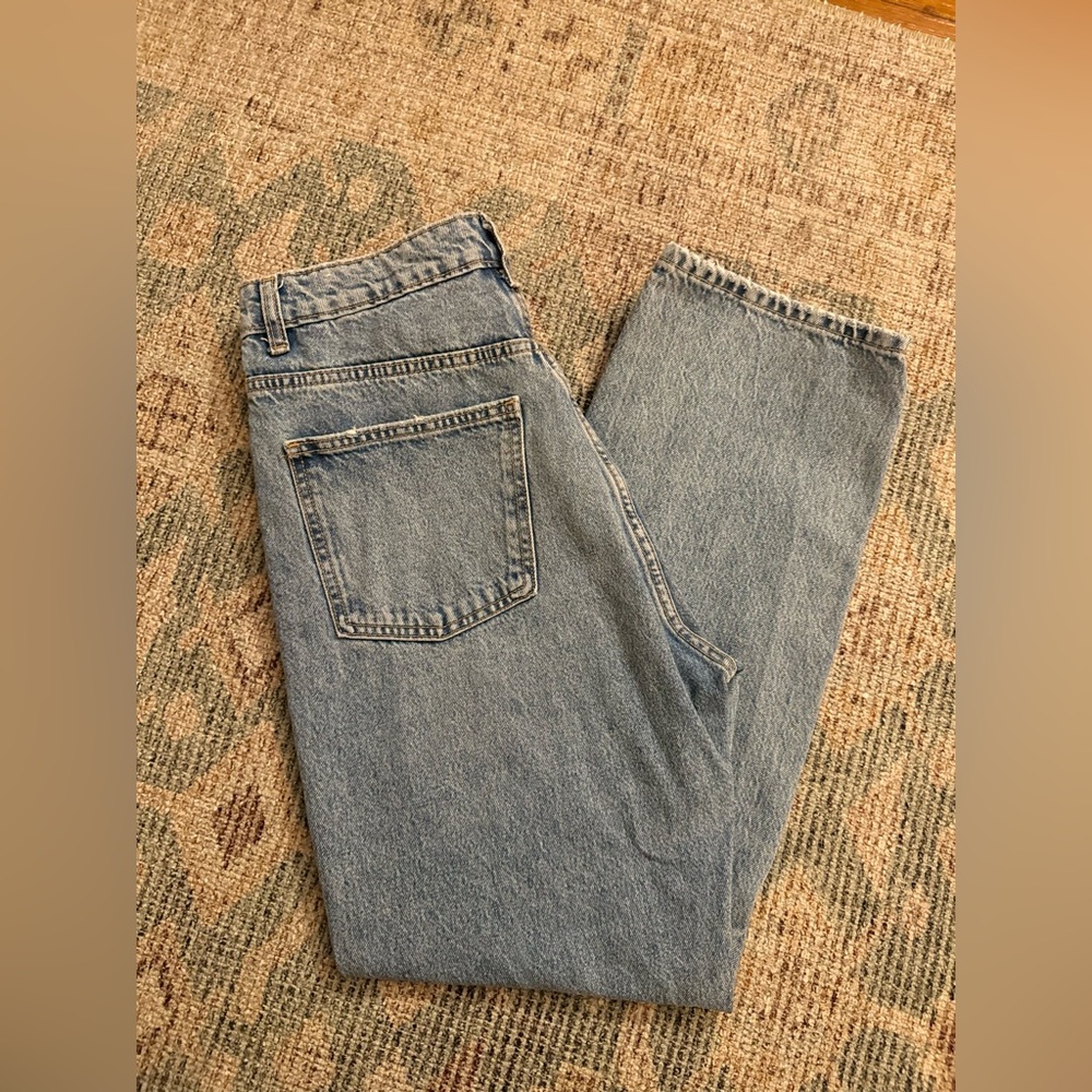 Zara High Rise Blue Jeans - Picture 2 of 6